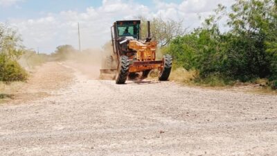 Atiende y resuelve alcalde Peña Ortiz necesidades de población ejidal