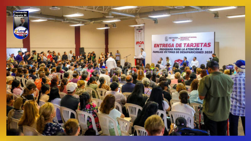 Respalda Peña Ortiz a familias de desaparecidos con entrega de becas