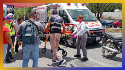 Le cierra paso a motociclista y lo deja lesionado