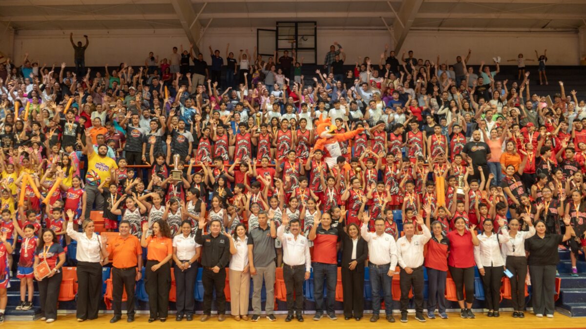 El rector Dámaso Anaya consolida el éxito de la primera Copa UAT de Básquetbol