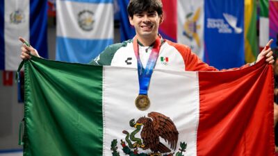 Estudiante de la UAT conquista el oro en esgrima en Santo Domingo2026
