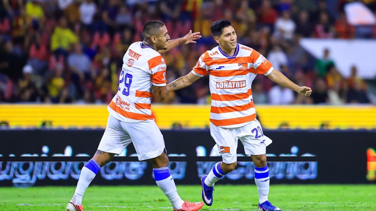 CORRECAMINOS LE PEGA 3-1 A LEONES NEGROS