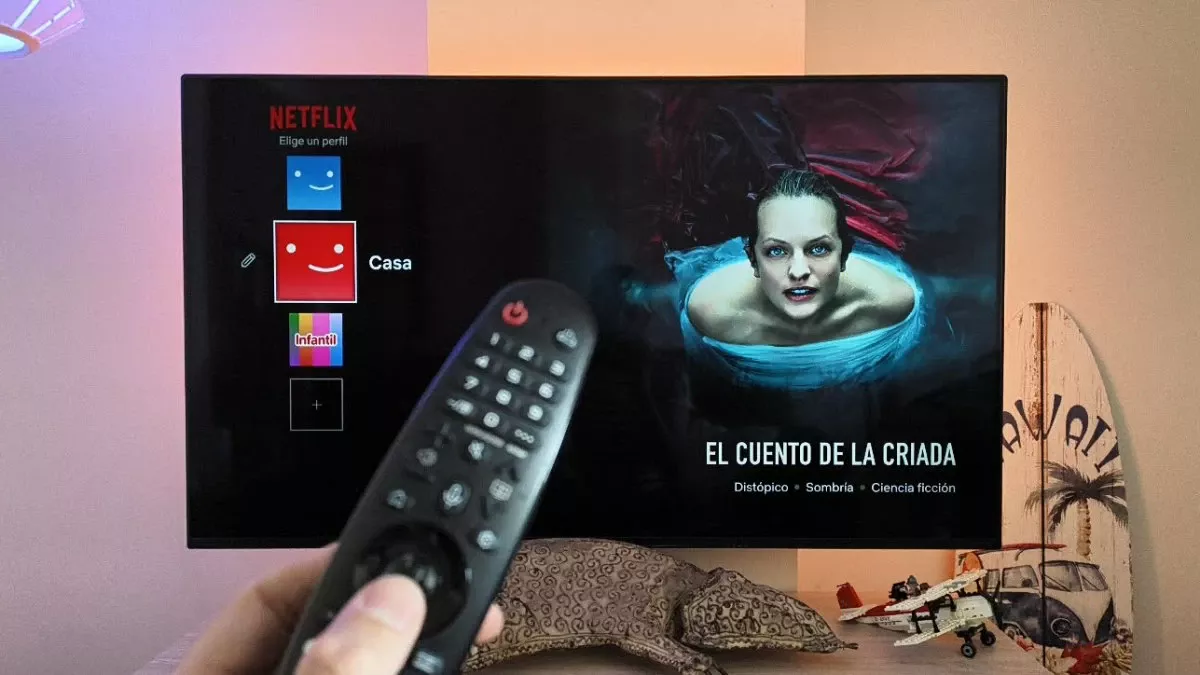 Netflix y Disney+ le copian la jugada a YouTube: la gratuidad ya no es tabú en el streaming