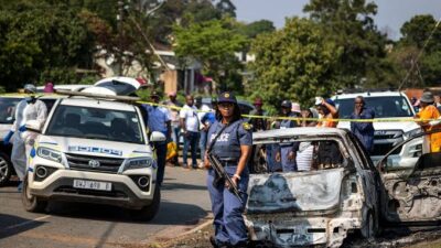 Matanza en una fiesta en Sudáfrica: sicarios matan a 11 personas, entre ellas una mujer embarazada