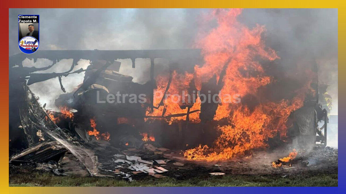 Fuego consume tráiler en el Km. 63 de la Tampico-Mante